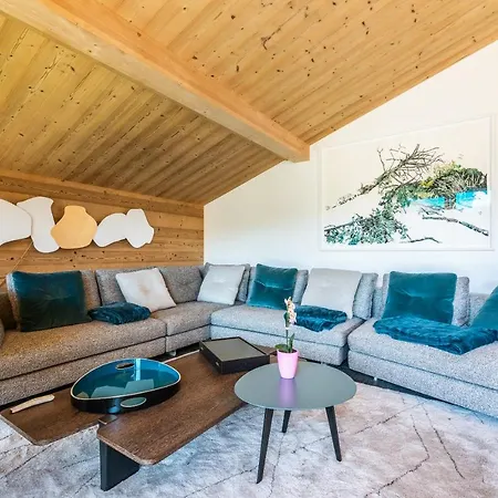 Tahoe - By Emerald Apartment *